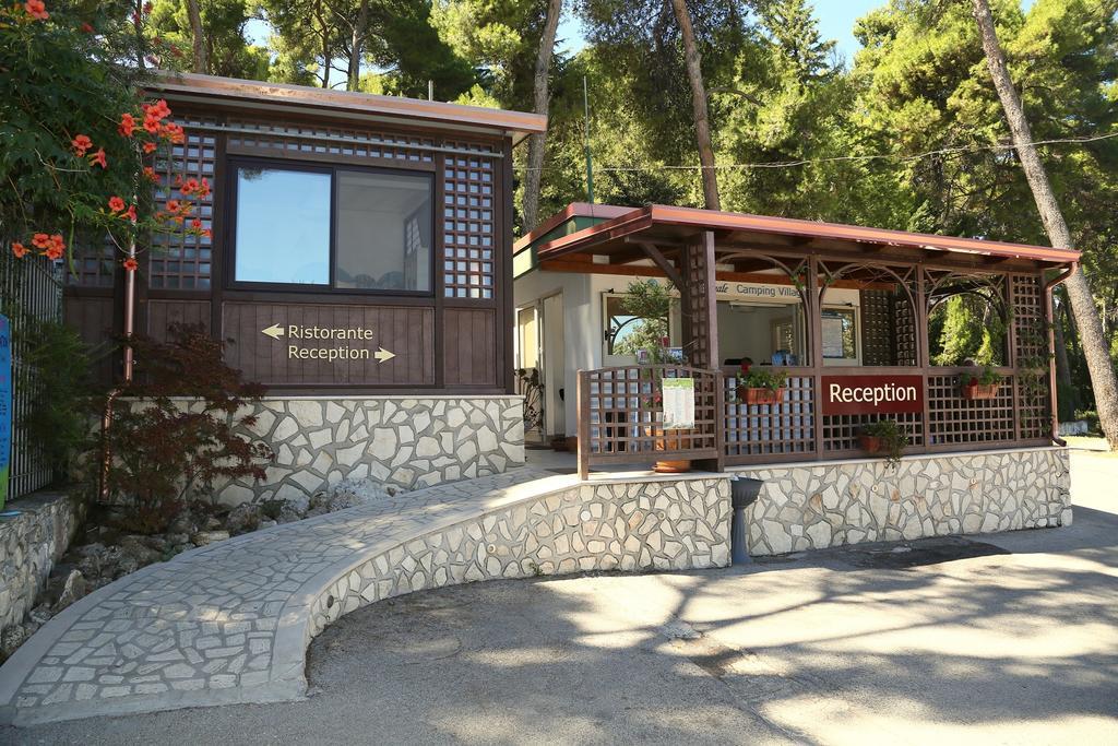 Camping Villaggio Internazionale Сан-Менайо Екстер'єр фото